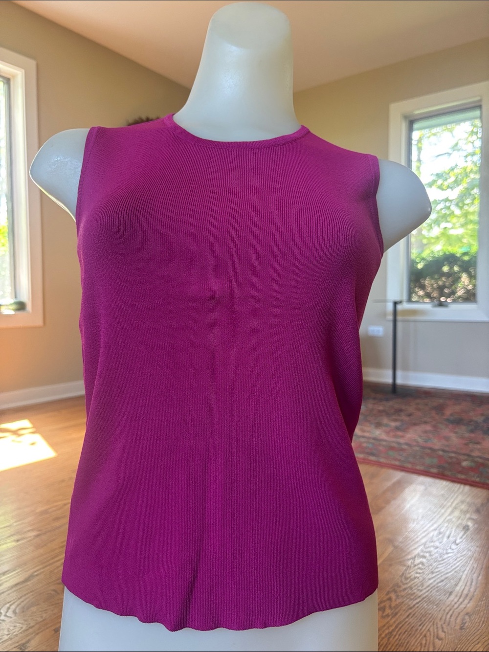 Laura Ashley Sleeveless Knit Tank in Fuchsia Pink size is PS